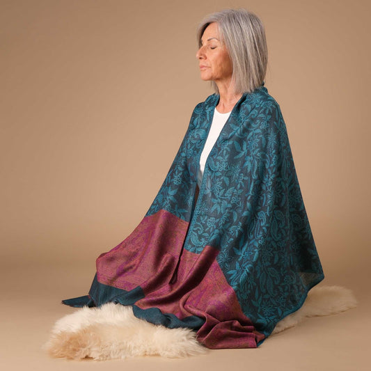Meditationstuch Schal Feinwolle Mangrovia